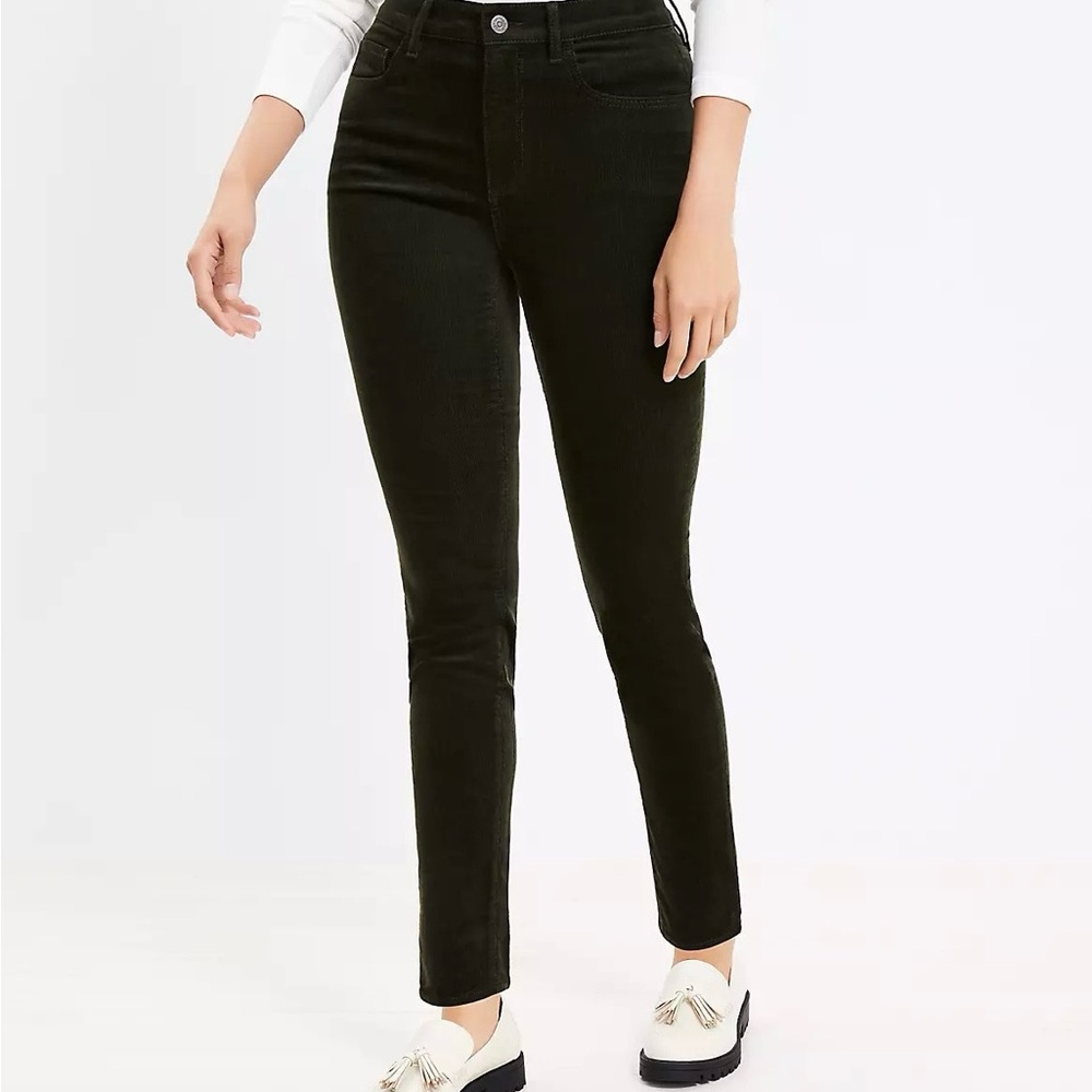 LOFT Women's Skinny Pants in Black Velvet